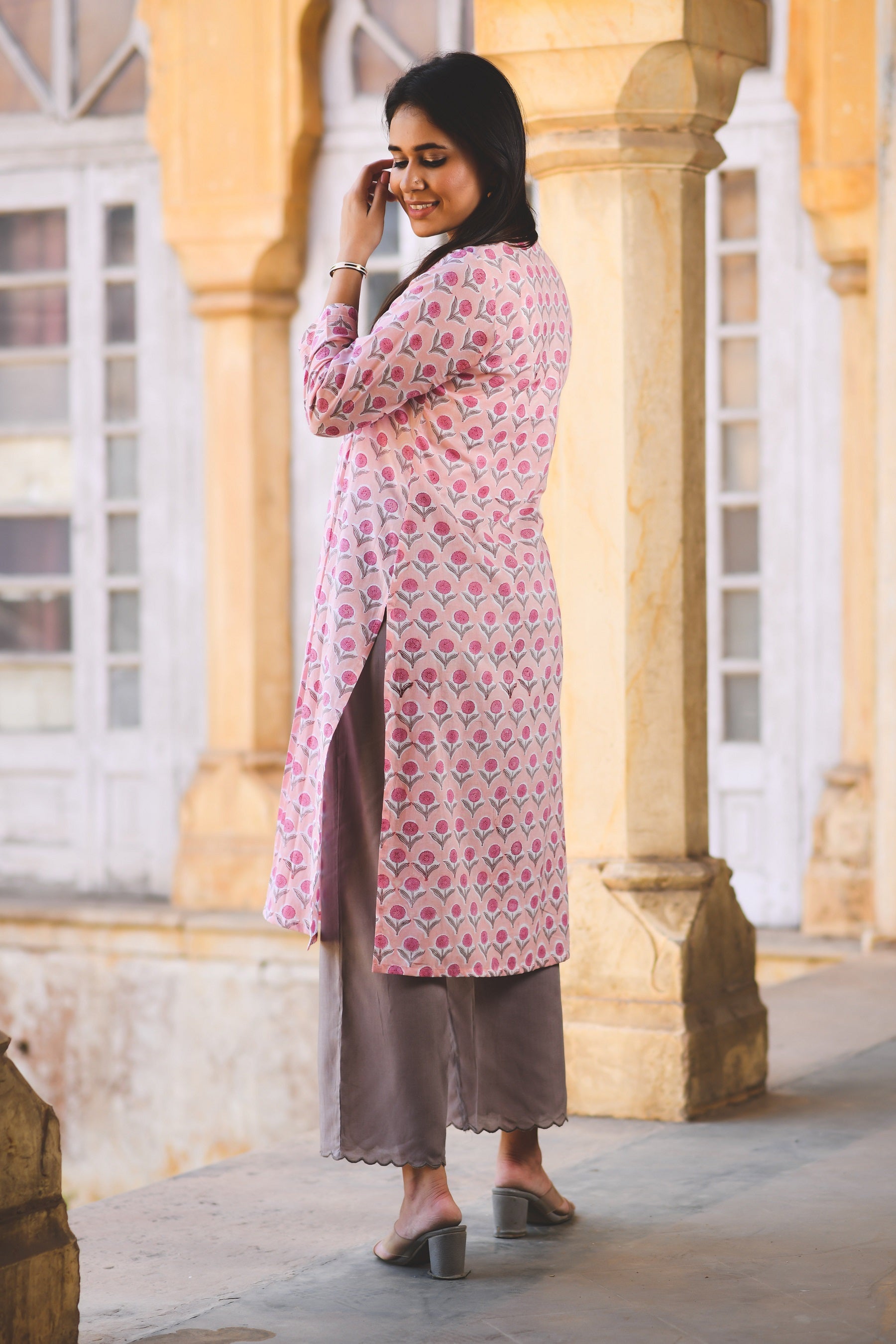 TENDER PEACH HAND SEQUINED KURTA