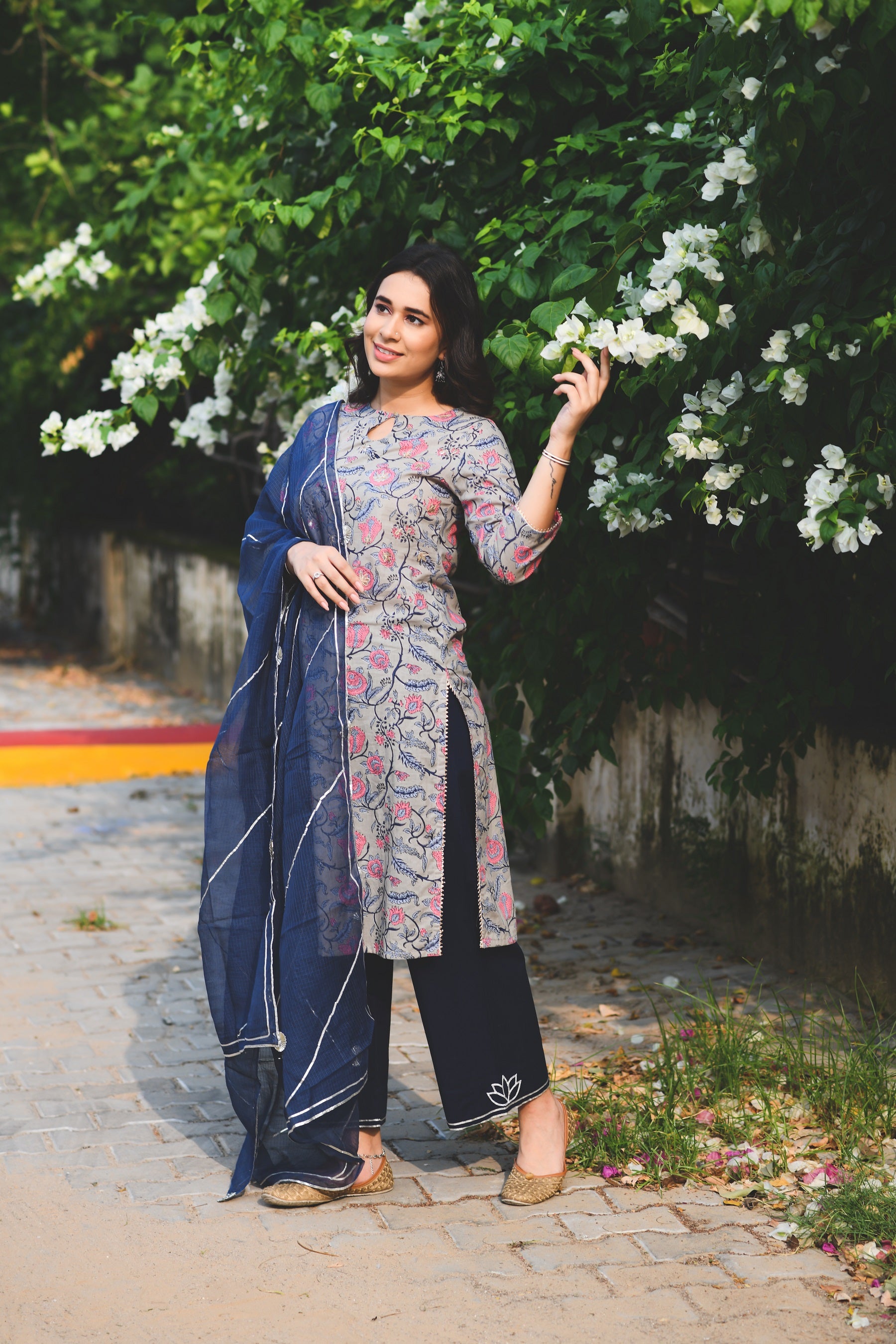MADHUMATI GOTA PATTI KURTA- GREY