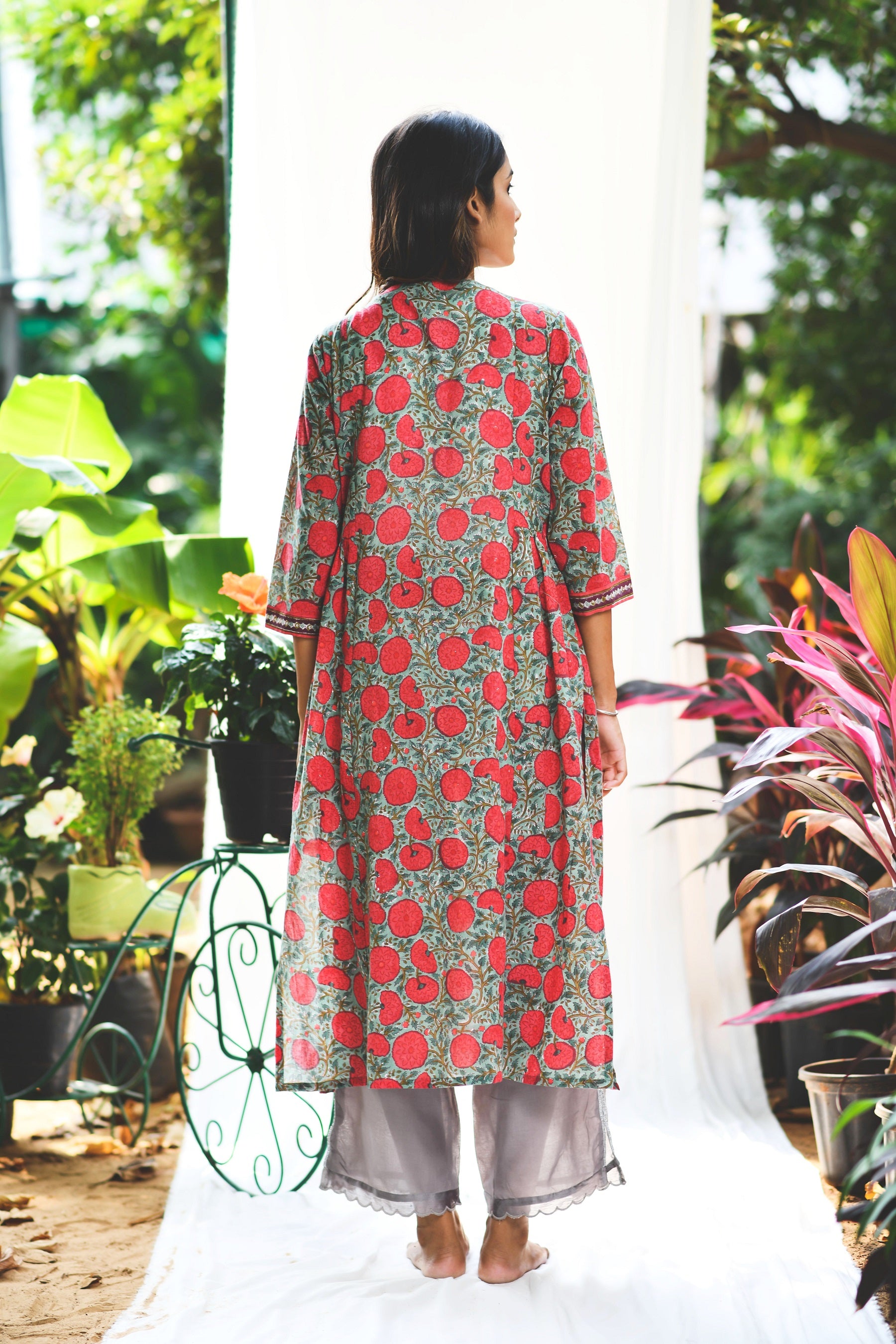 MATARGASHTI KURTA SET
