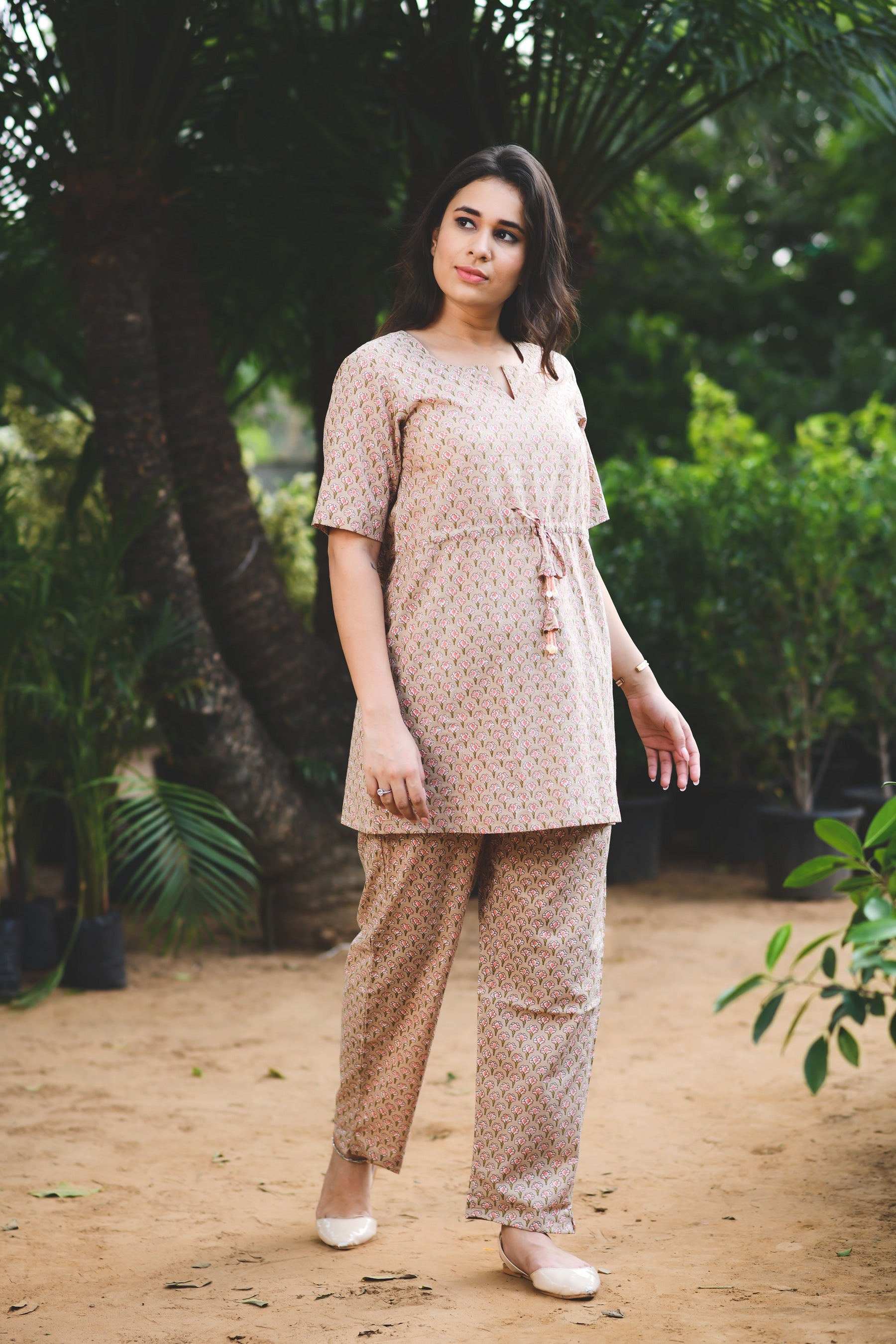 SUN KISSED FLOWER PRINT SLEEP SUIT