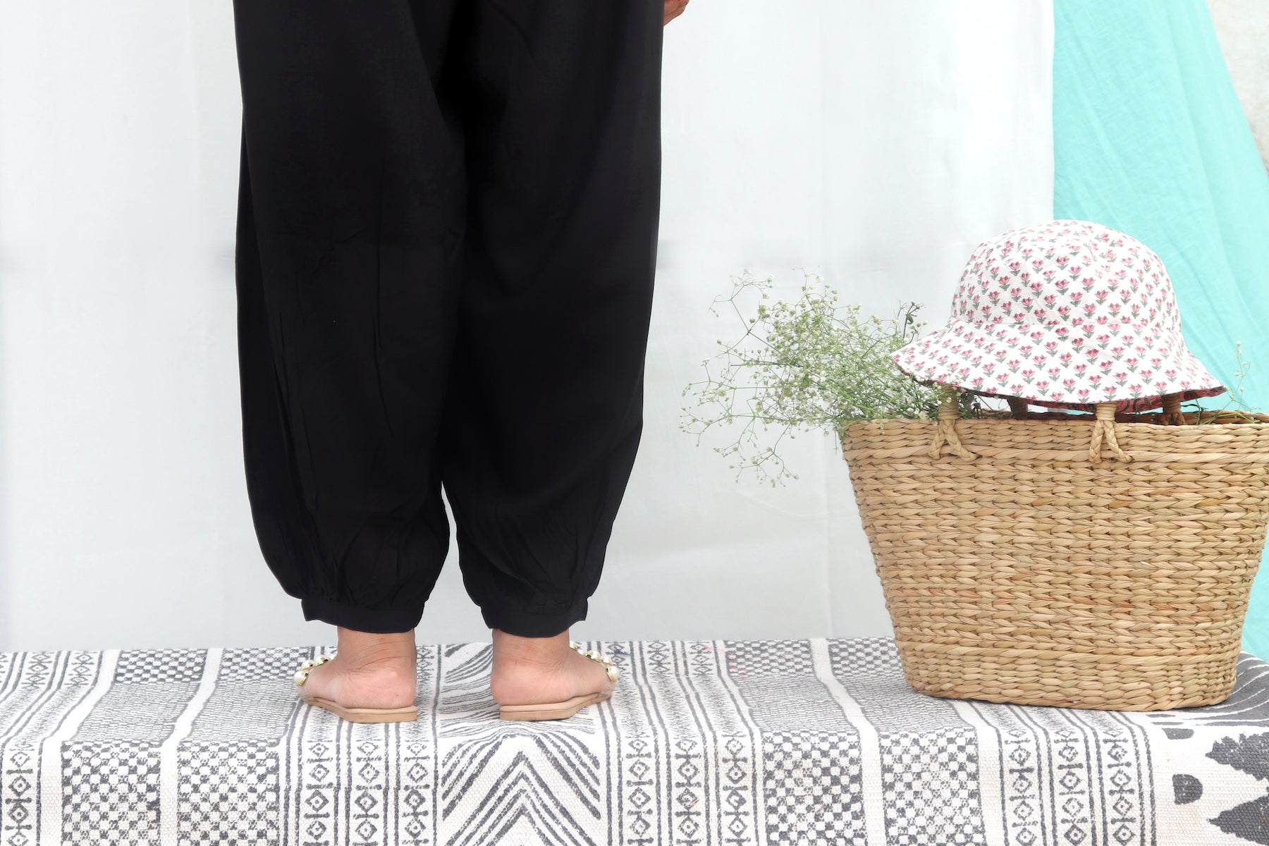 BLACK MODAL AFGHANI PANTS